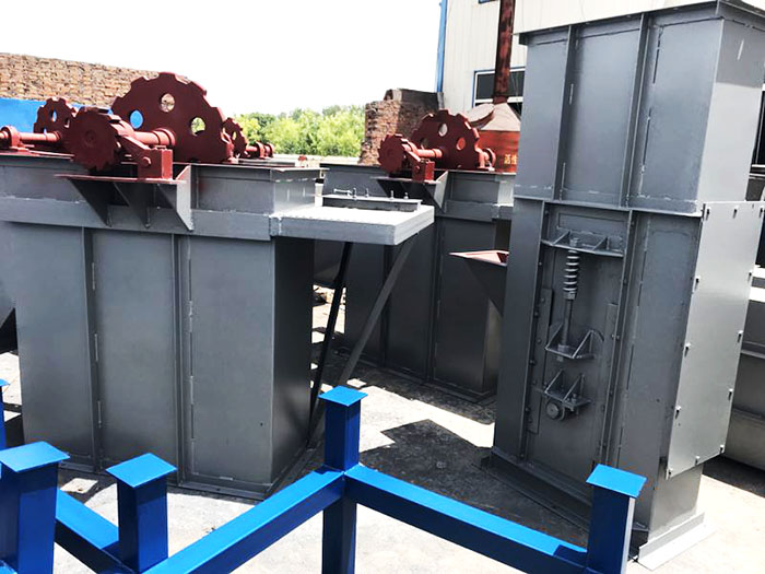 煤炭挖斗式提升機廠家介紹其應用(礦井斗式提升機)